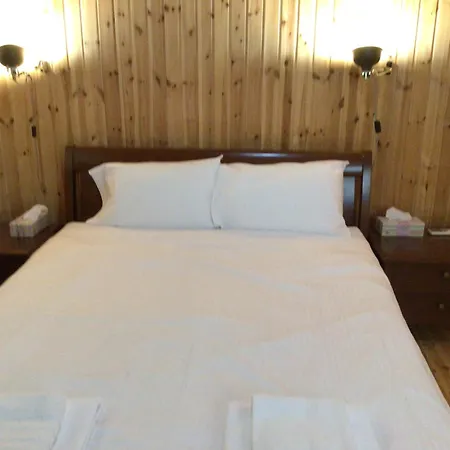 Pervolaris 2 Ferienhaus Goudhi