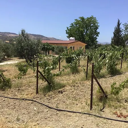 Pervolaris 2 Ferienhaus *