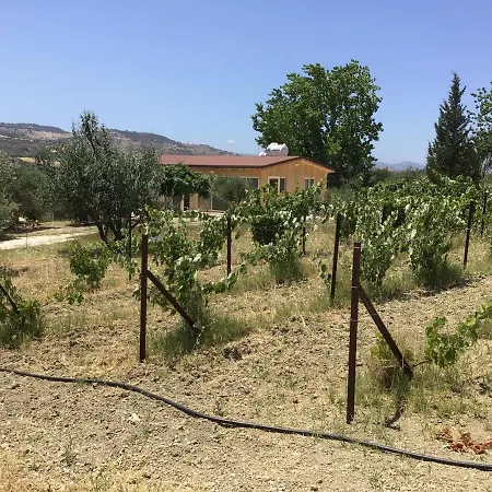 בית נופש Pervolaris 2