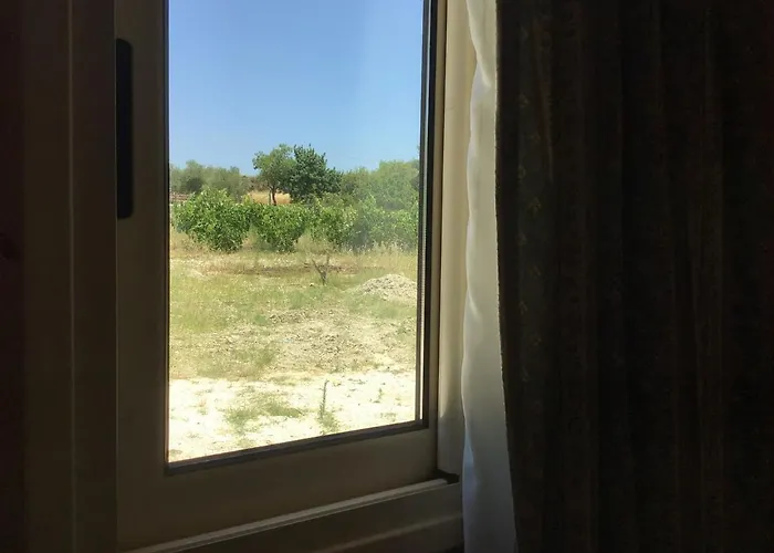 Pervolaris 2 * Goudhi